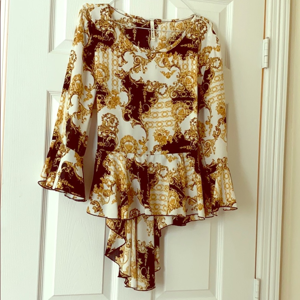 Peplum high-lo top size L